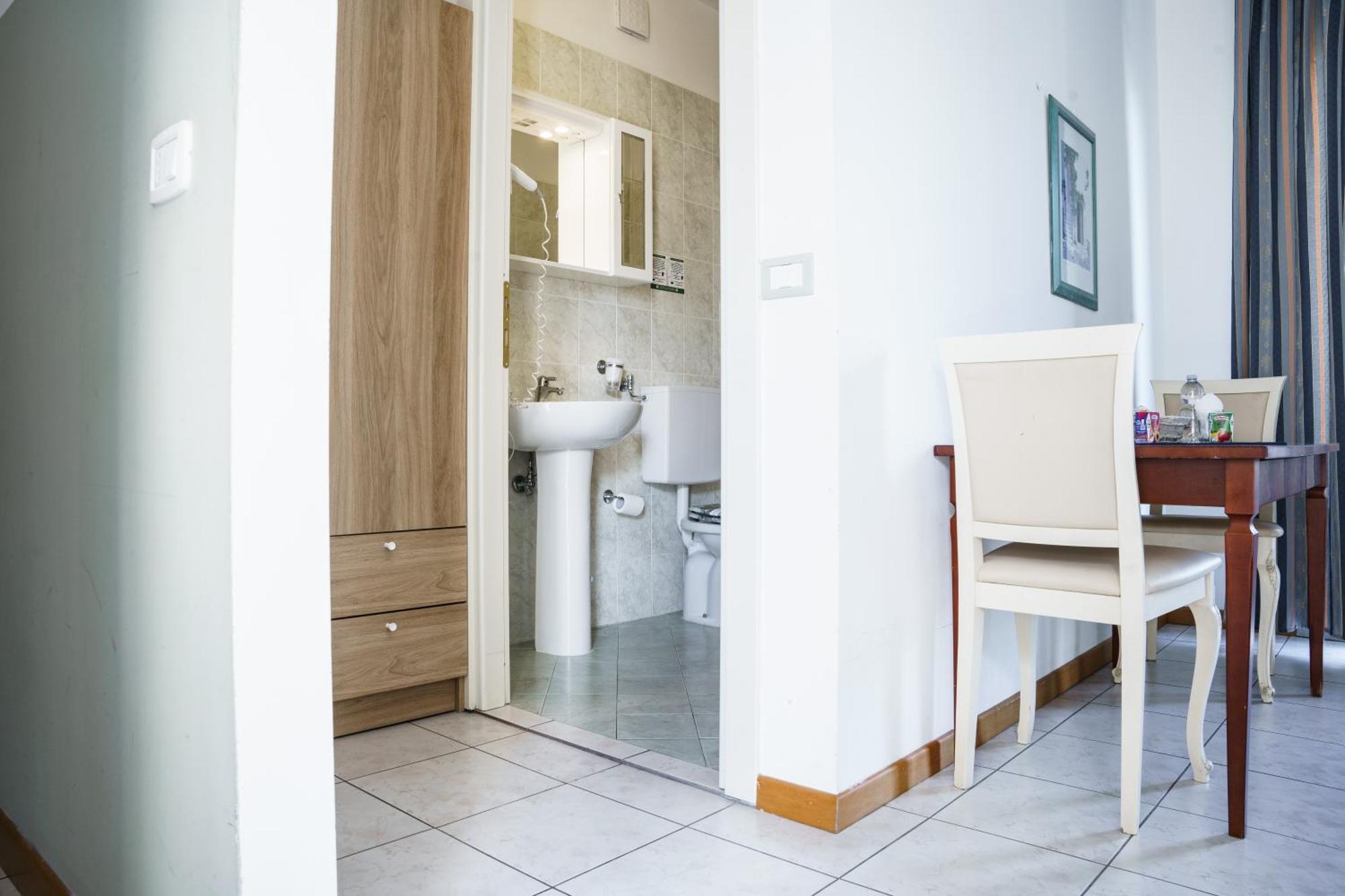 Residence Le Corniole Arezzo Ngoại thất bức ảnh